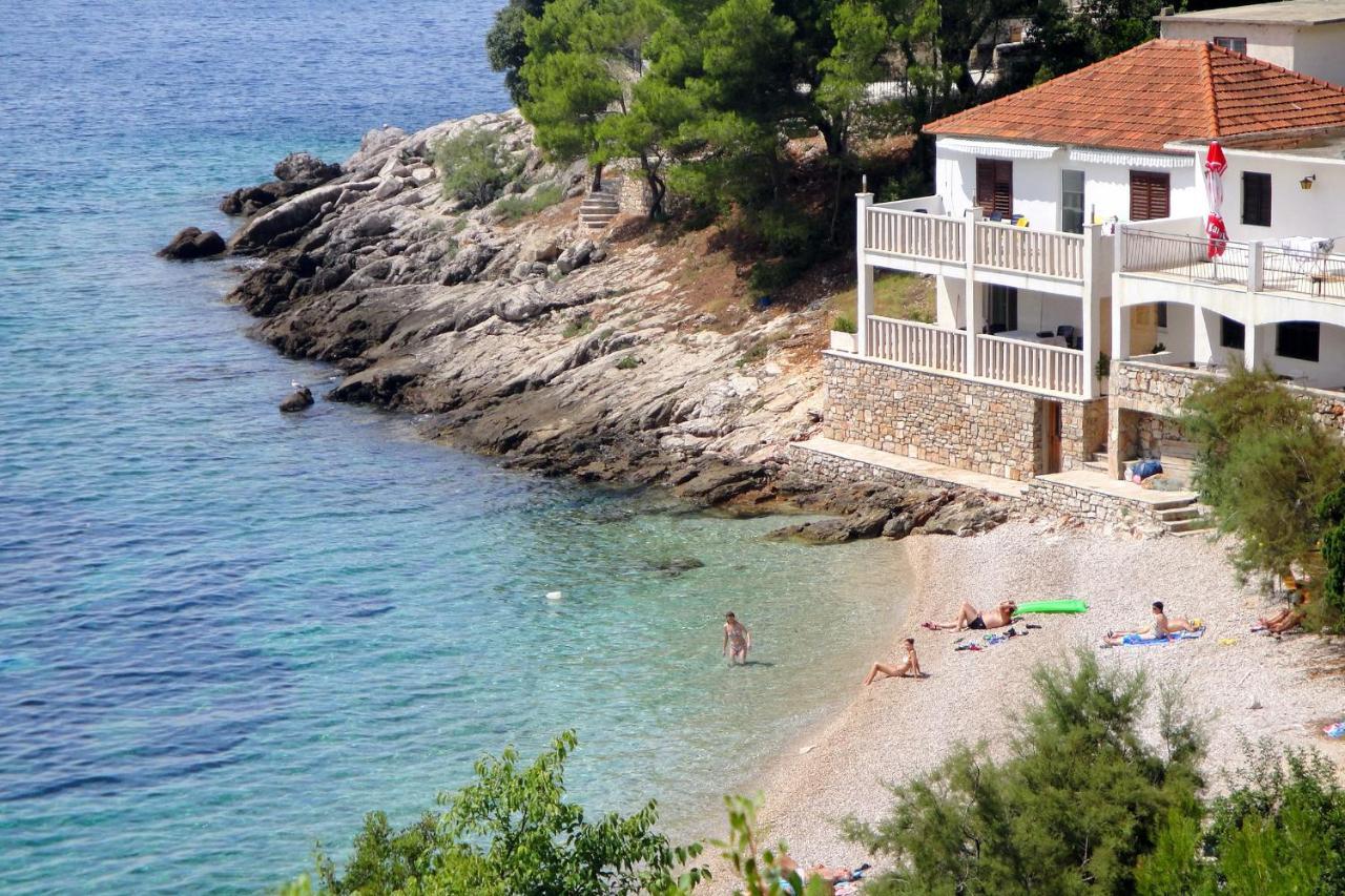 Seaside Secluded Apartments Cove Tvrdni Dolac, Hvar - 12655 Gdinj Dış mekan fotoğraf