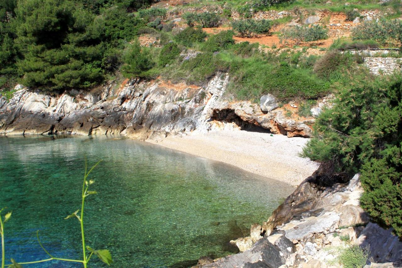 Seaside Secluded Apartments Cove Tvrdni Dolac, Hvar - 12655 Gdinj Dış mekan fotoğraf