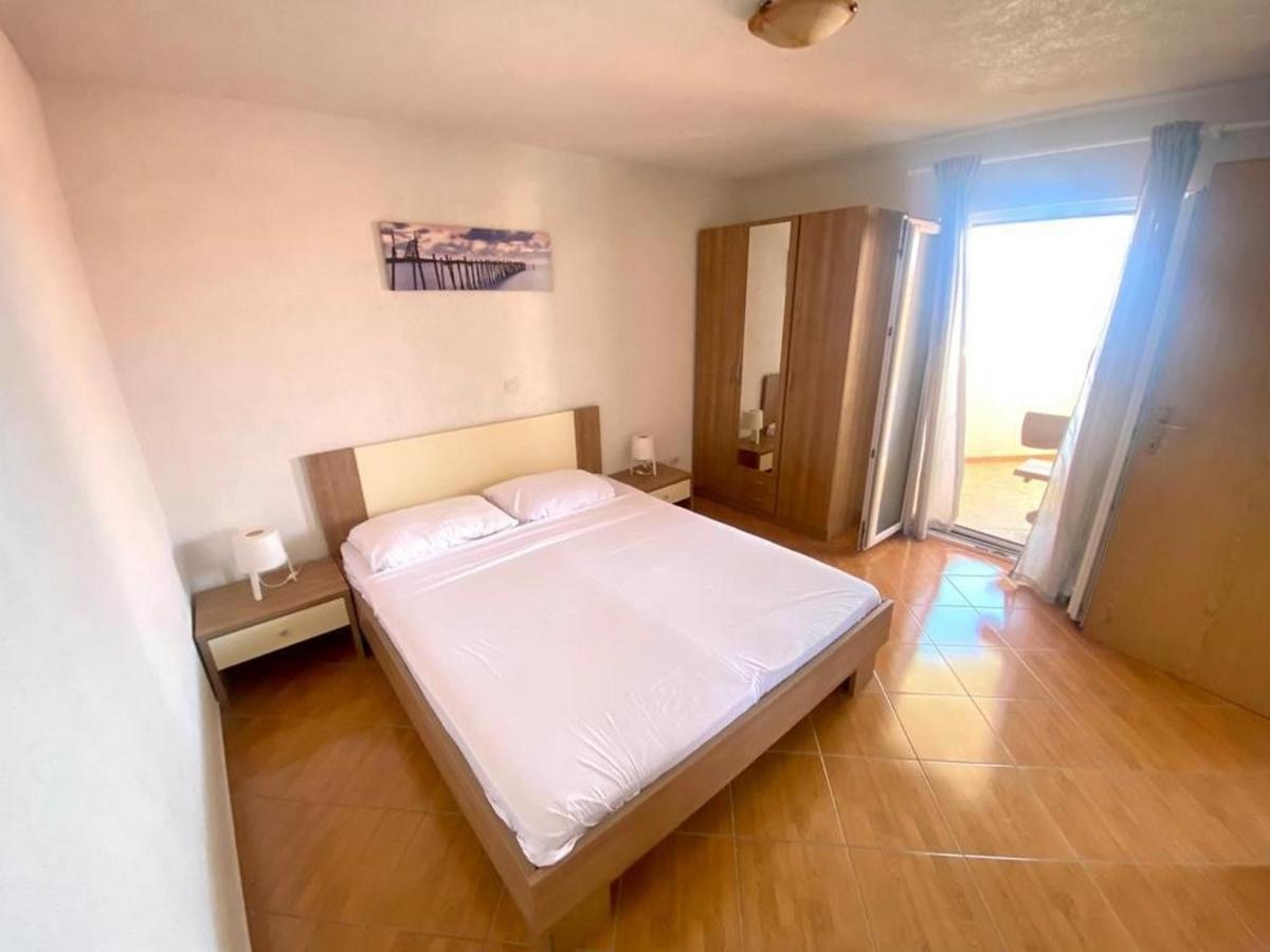 Seaside Secluded Apartments Cove Tvrdni Dolac, Hvar - 12655 Gdinj Dış mekan fotoğraf