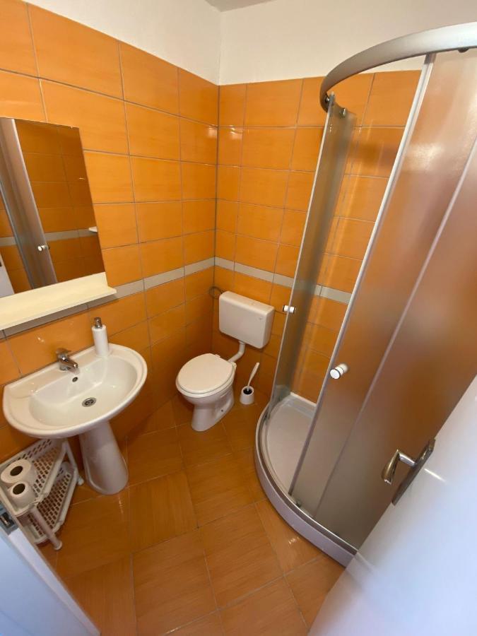Seaside Secluded Apartments Cove Tvrdni Dolac, Hvar - 12655 Gdinj Dış mekan fotoğraf