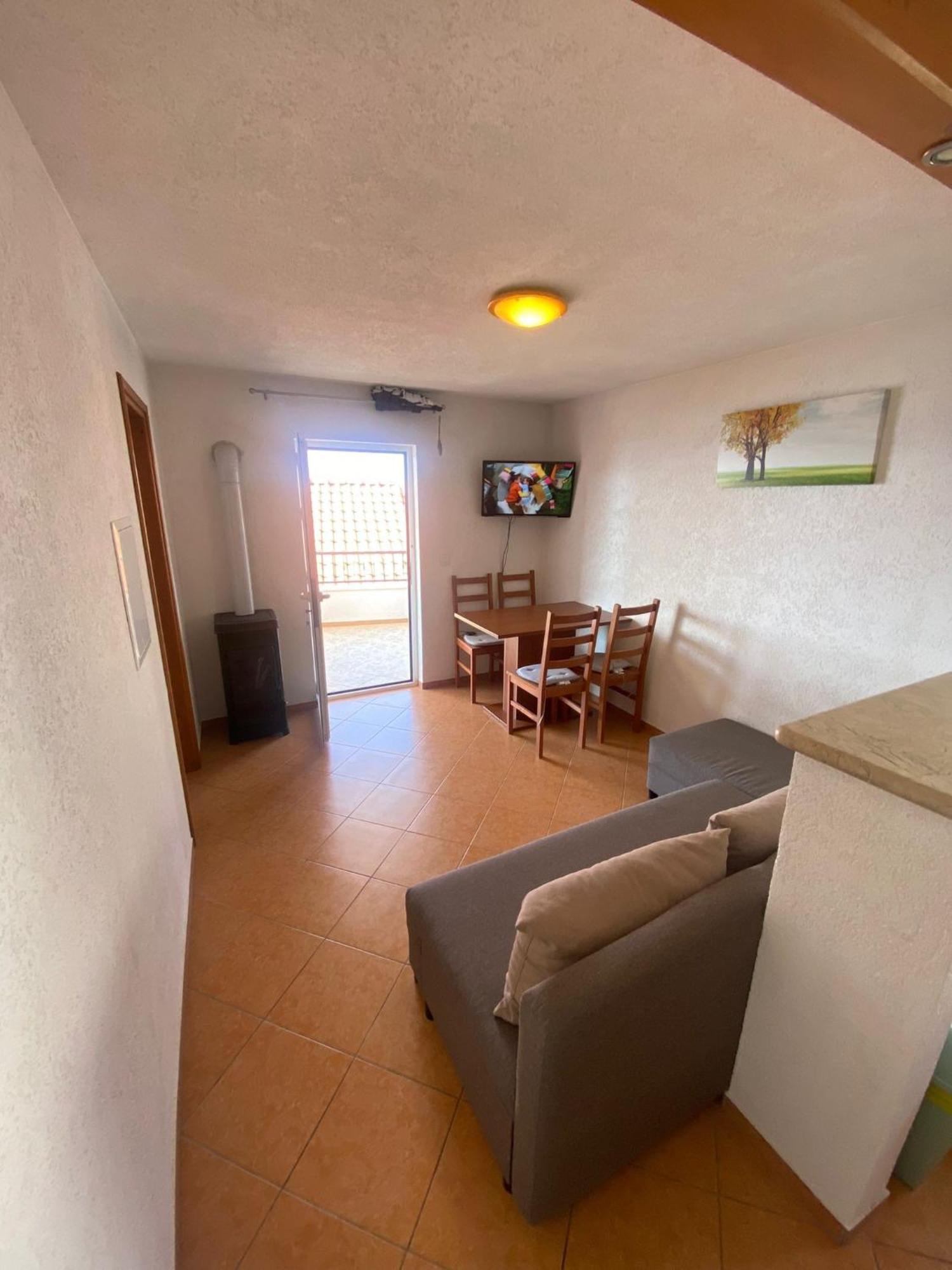 Seaside Secluded Apartments Cove Tvrdni Dolac, Hvar - 12655 Gdinj Oda fotoğraf